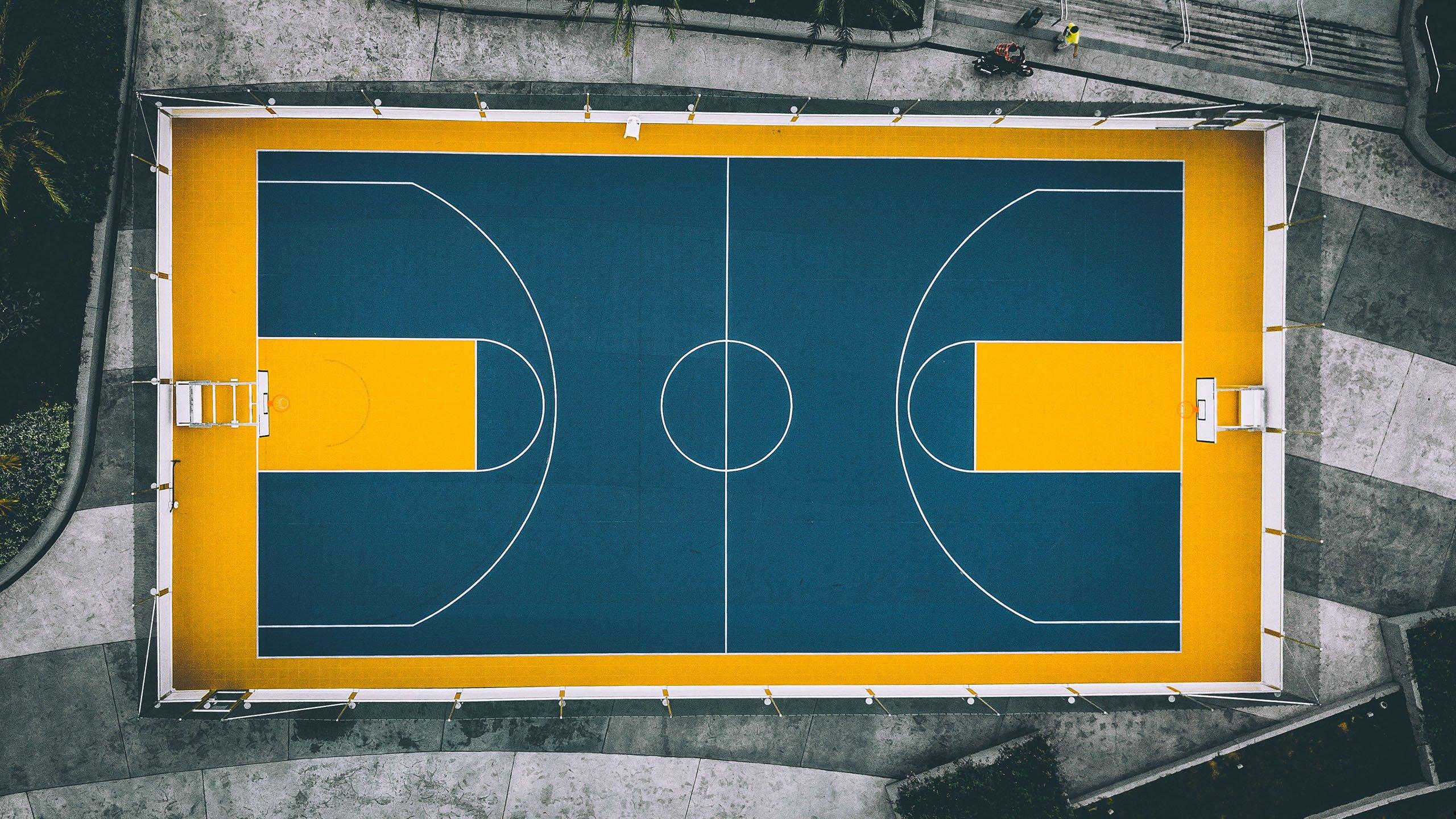 NBA总决赛巅峰对决，凯尔特人vs勇士，谁能问鼎总冠军？